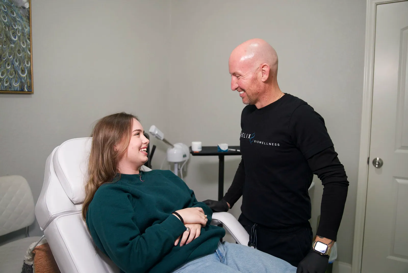 Provider greeting a patient at Helix Biowellness